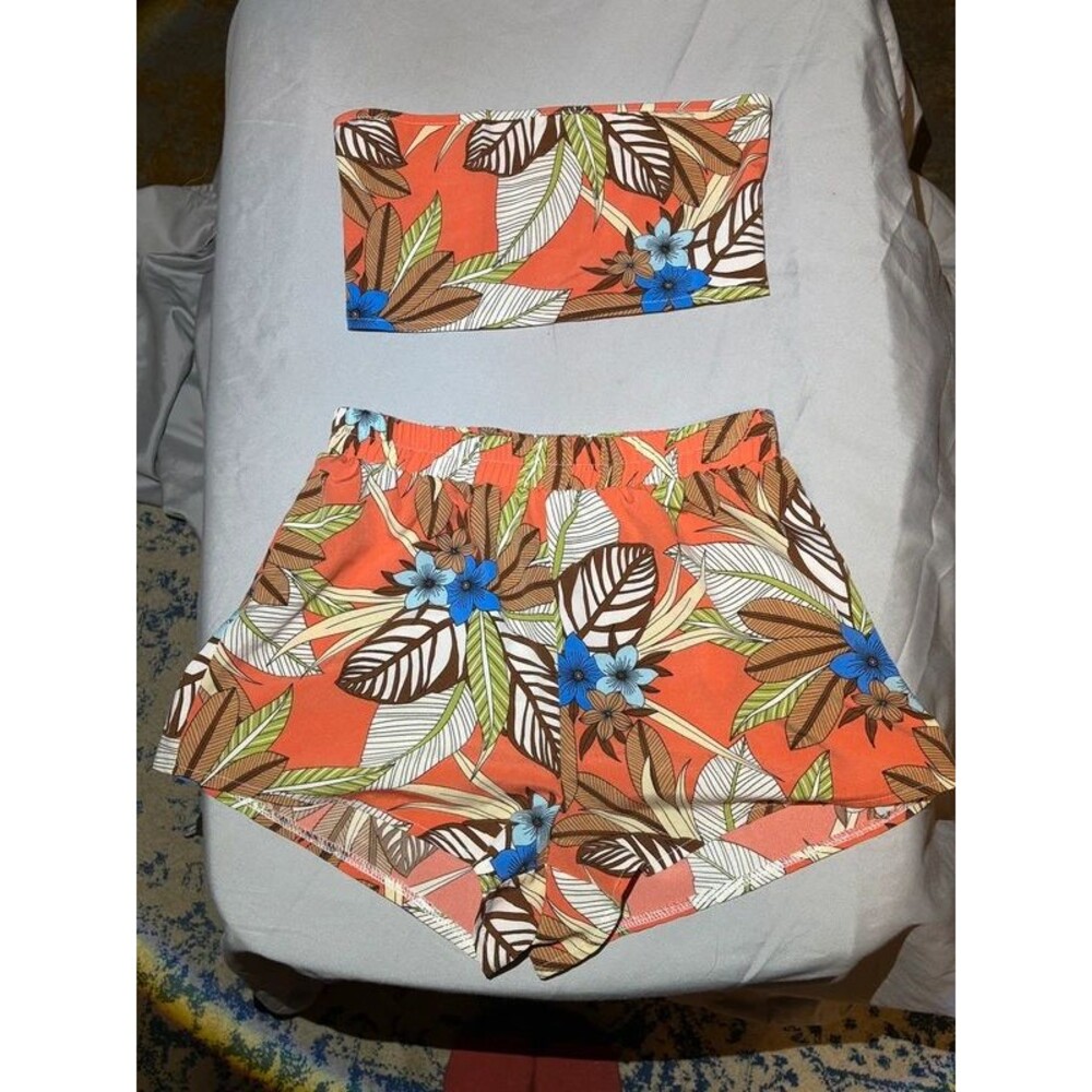 Floral two piece set - Picture 1 of 5